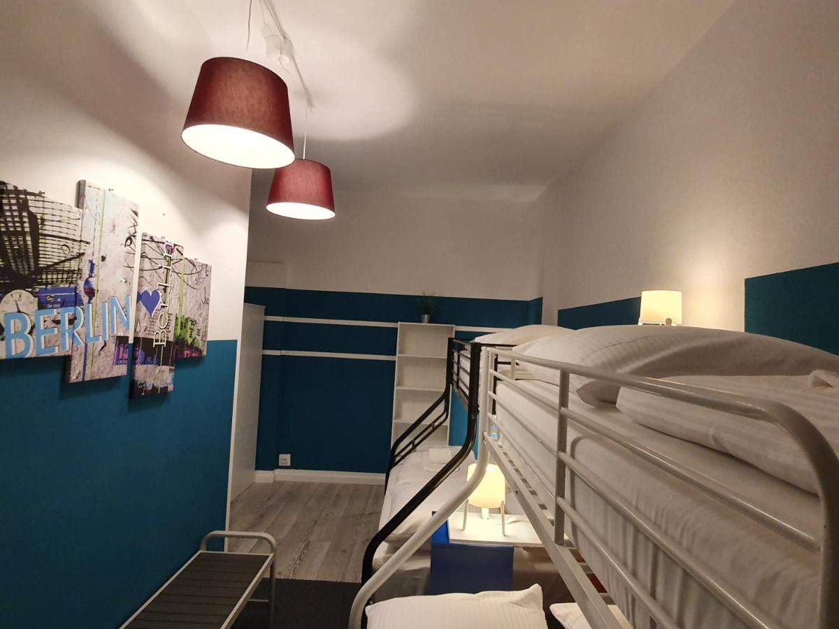 Central Lichtenberger Apartment for 6 People Berlin Exterior foto